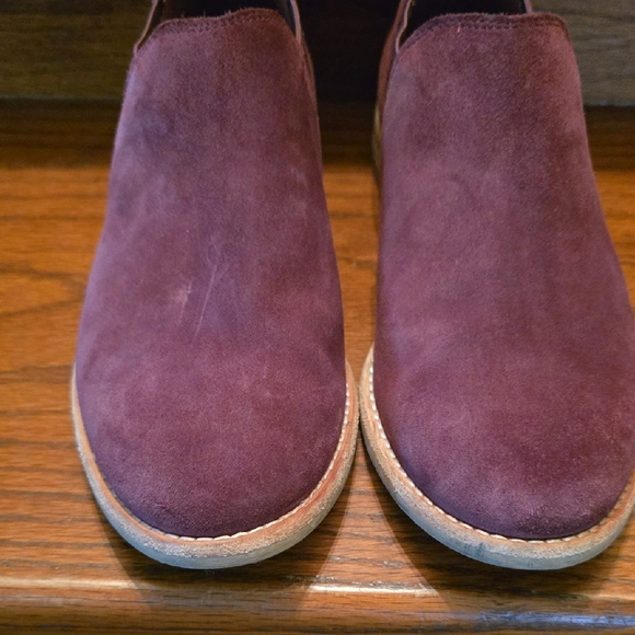 Womens CLARKS Suede Slip-On Casual Shoes in Burgundy - 8 - Picture 3 of 7